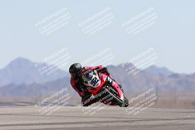 media/Apr-20-2025-CVMA (Sun) [[39090e8767]]/Race 16-Formula Middleweight/